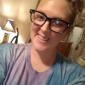 Meet your Posher, Shana